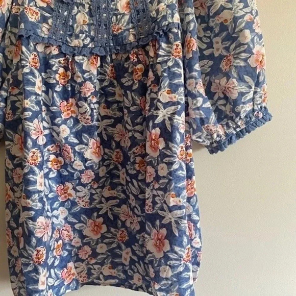 Solitaire Floral Flowy Boho Blouse - Picture 4 of 12
